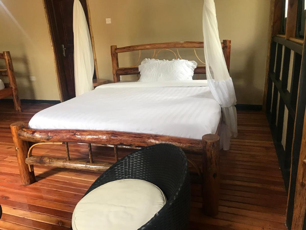 Enshama Game Lodge And Campsite Katunguru Екстериор снимка